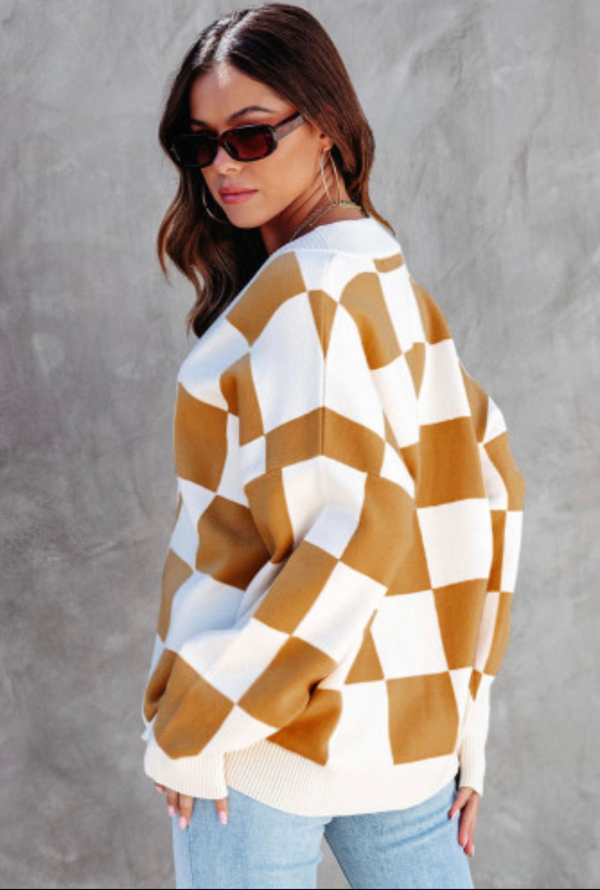 Big check sweater