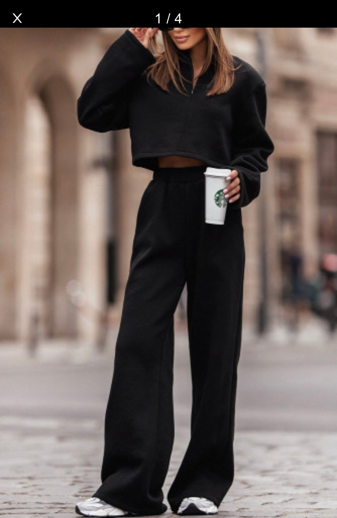 Cropped black set