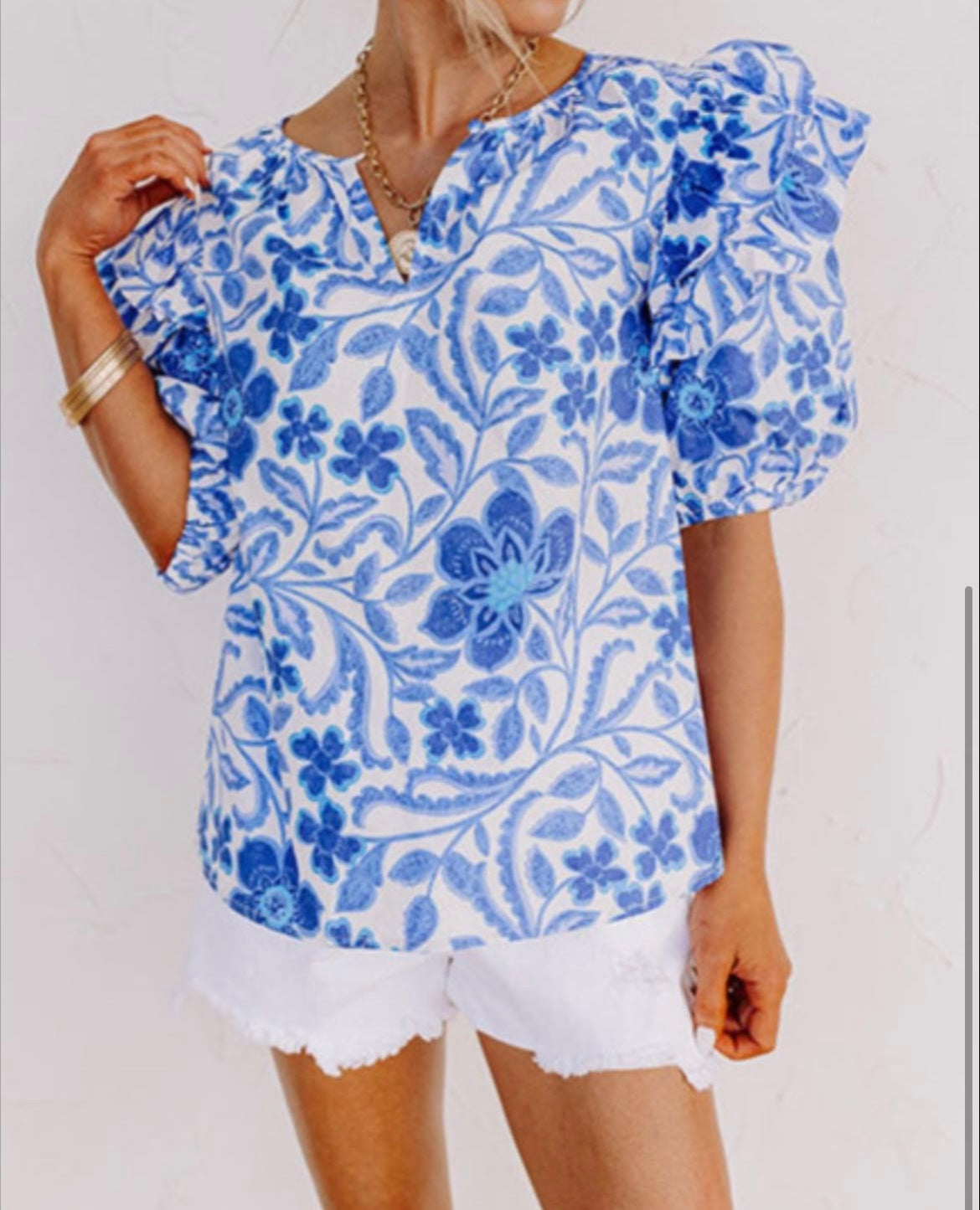 Cute classic blue top