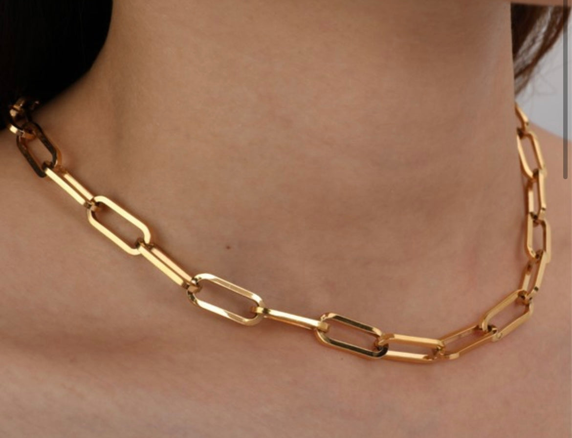 Paperclip chain 18 K gold necklace