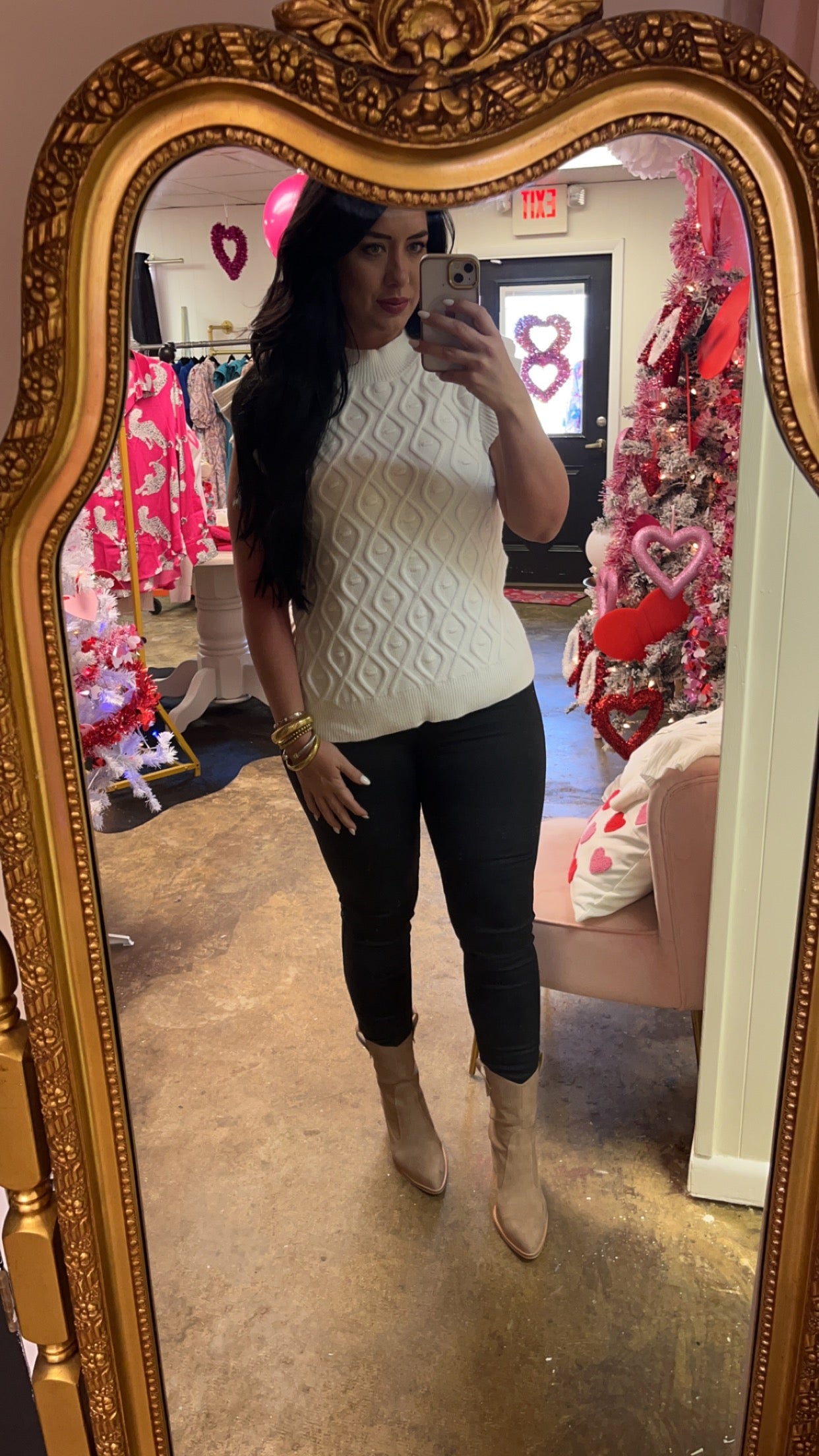 Textured white top