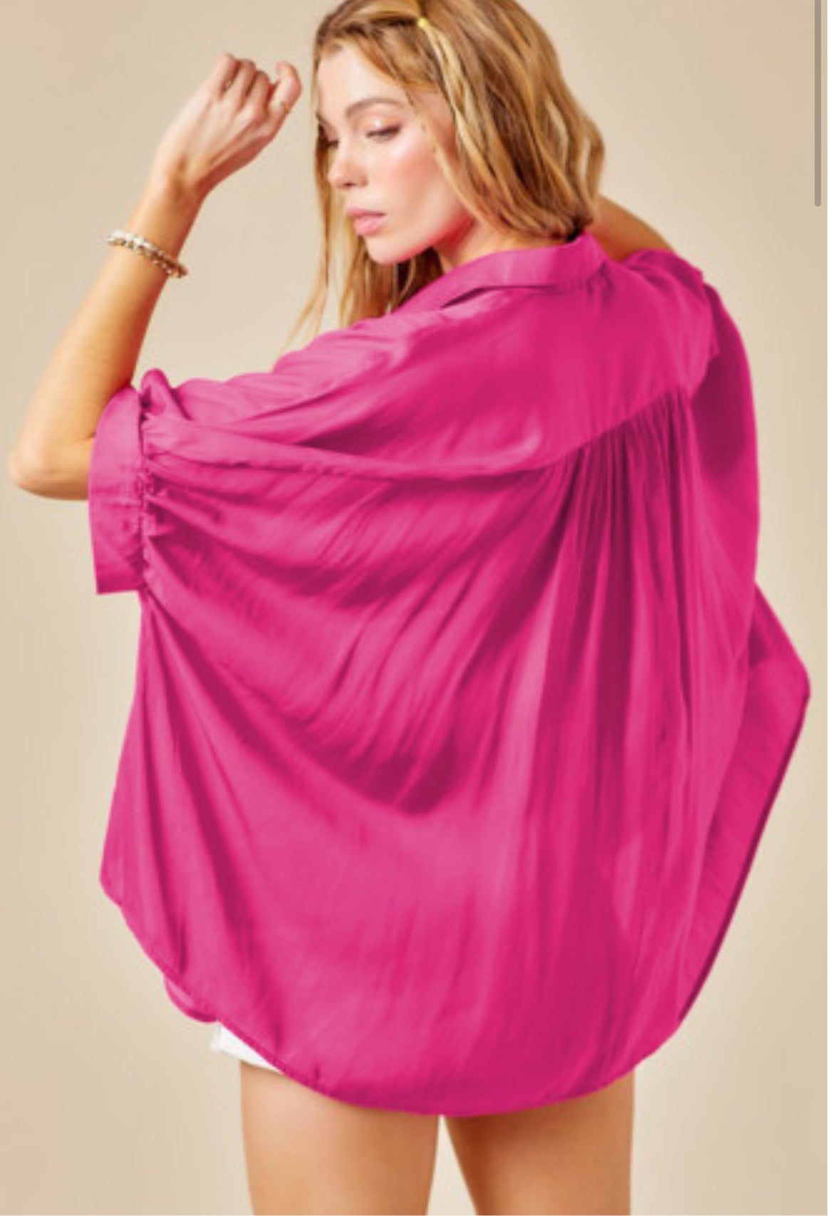 Oversized pink shirt