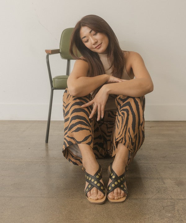 OASIS SOCIETY Kylie Studded Cross Band Sandal