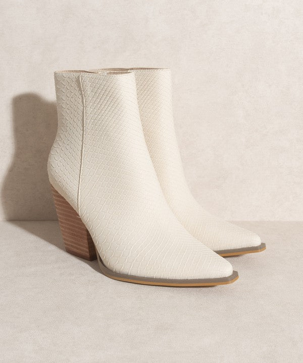 OASIS SOCIETY Sonia Western Ankle Boots