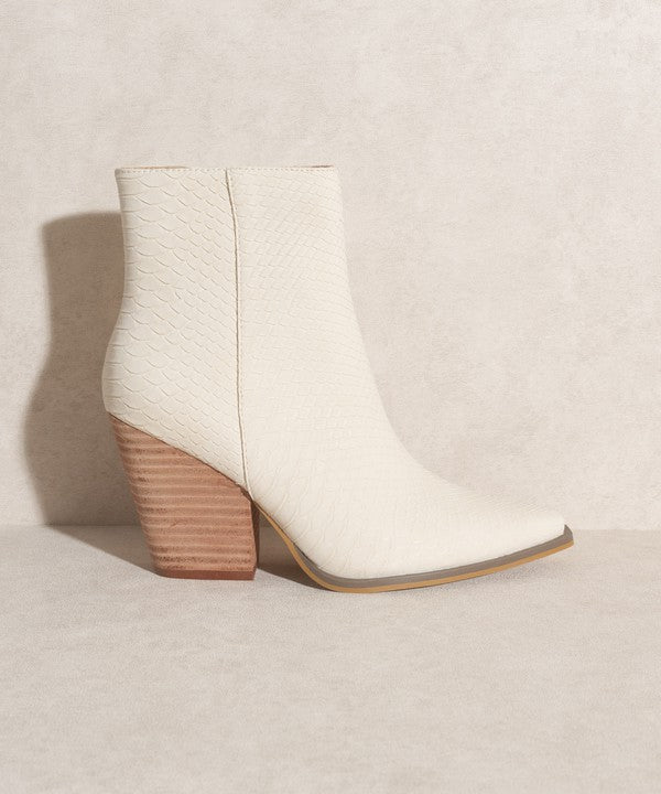 OASIS SOCIETY Sonia Western Ankle Boots
