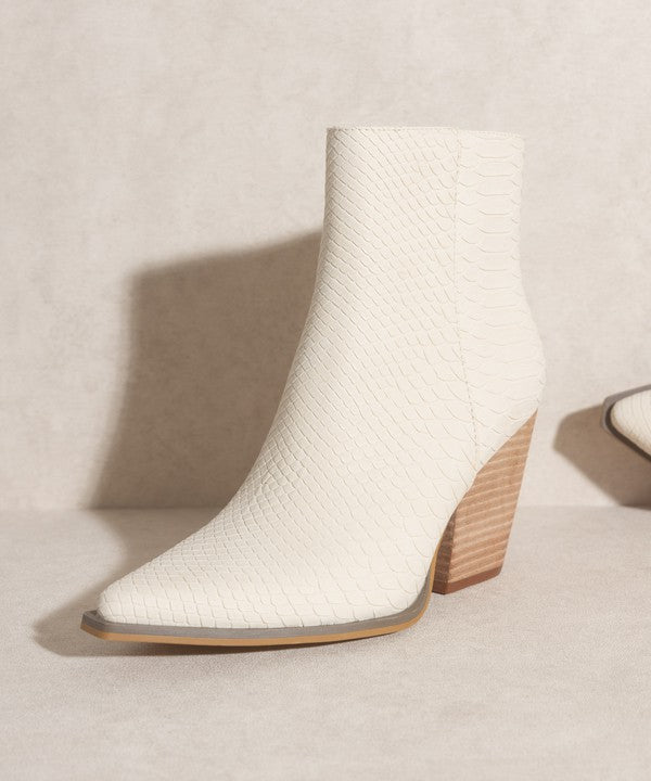 OASIS SOCIETY Sonia Western Ankle Boots