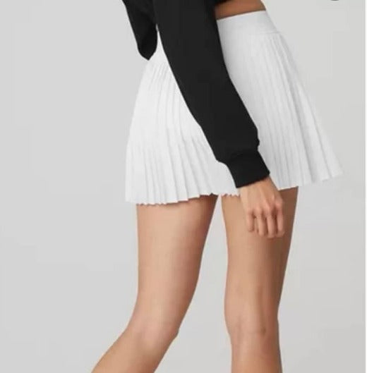 Lu dupe tennis skirt