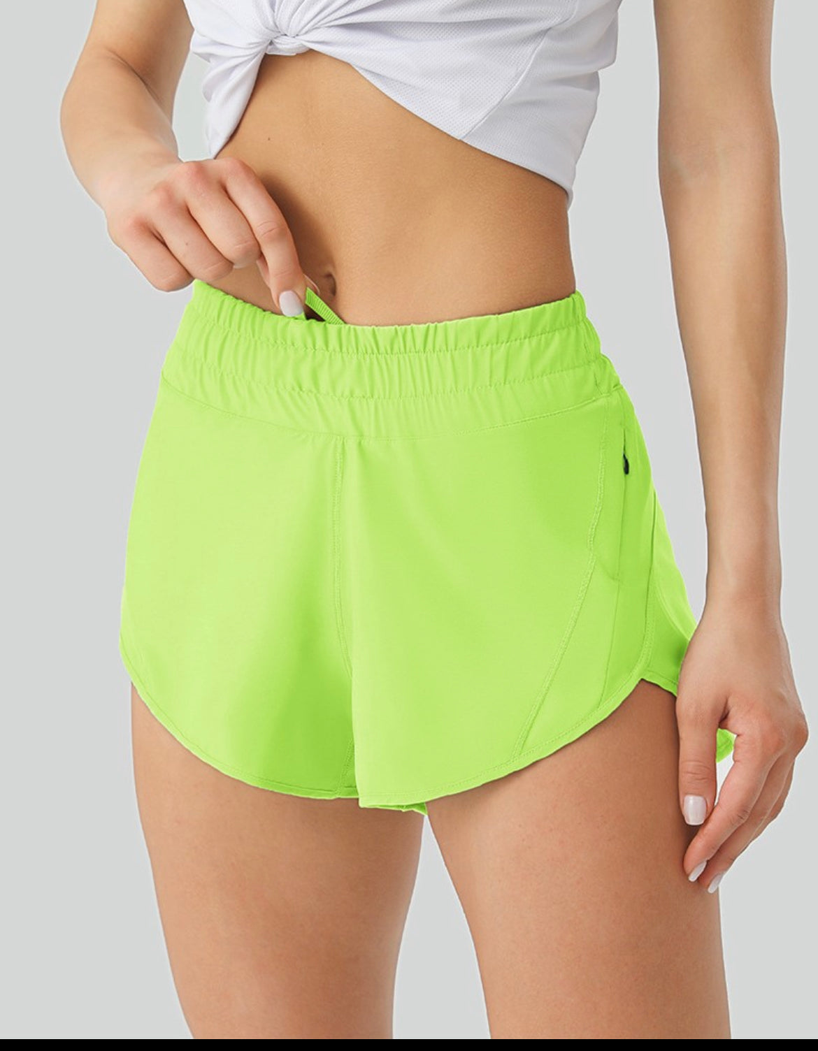 Lu dupe Track that shorts