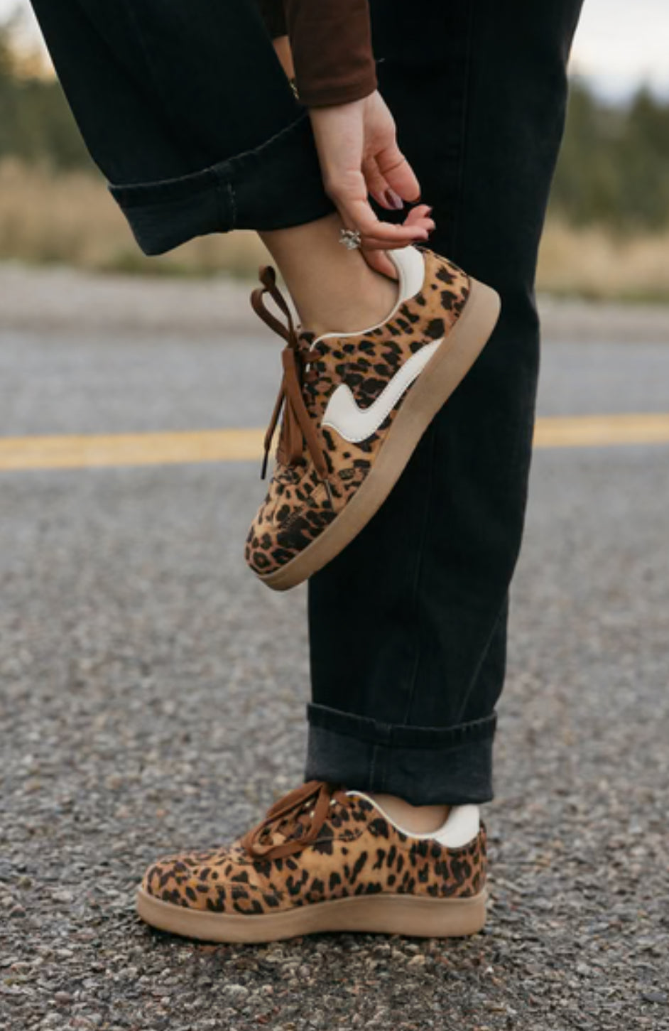 Leopard Retro sneakers