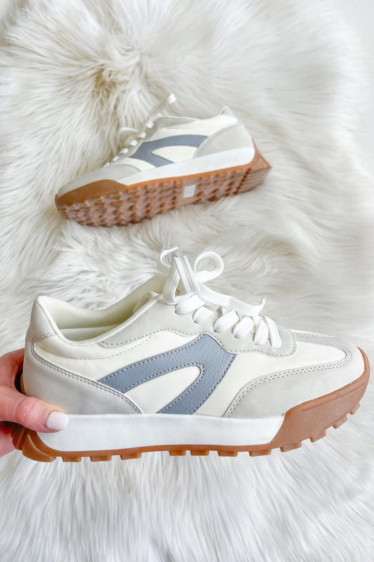 Lola sneaker
