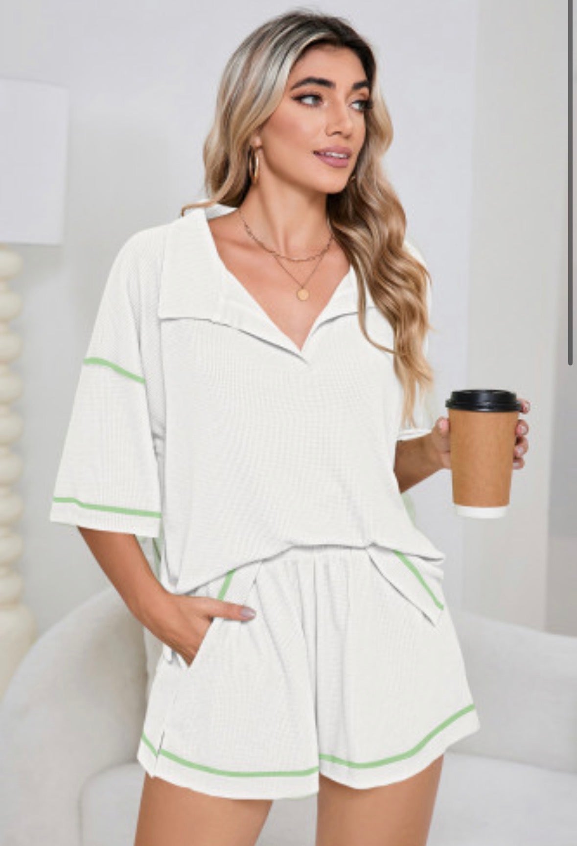 White ribbed set