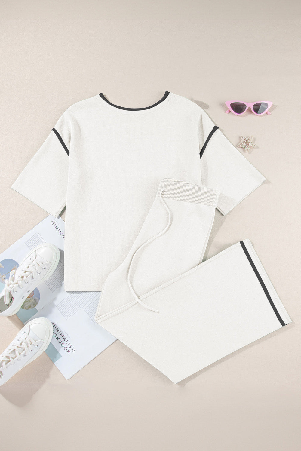 White Contrast Trim Half Sleeve Top Drawstring Pants Loose 2pcs Sweater Suit