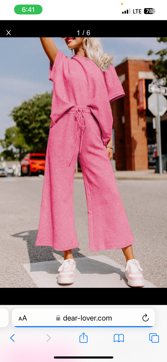 Hot pink textured set