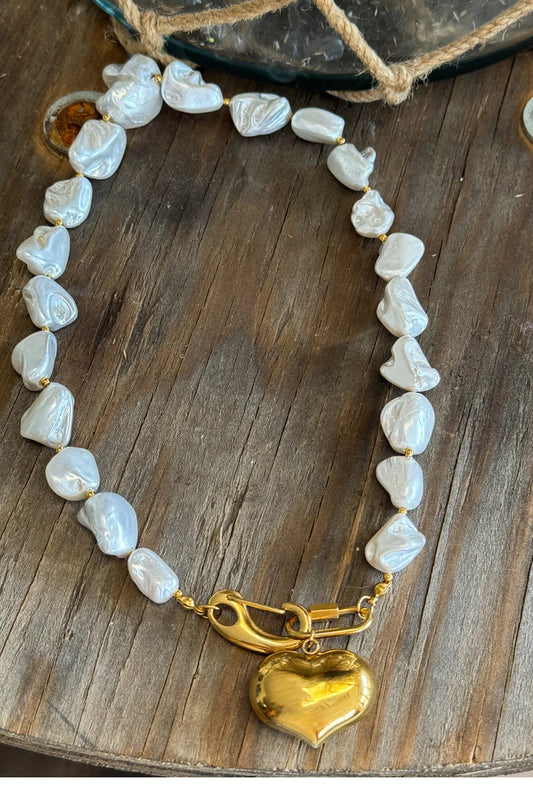 Pearl of heart necklace