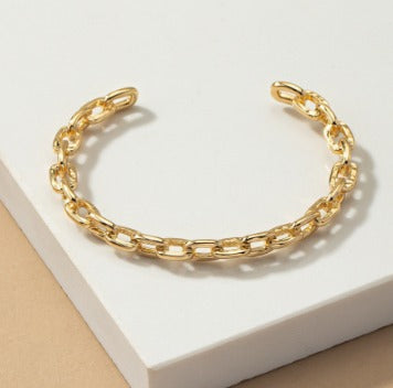 CHAIN BRACELET